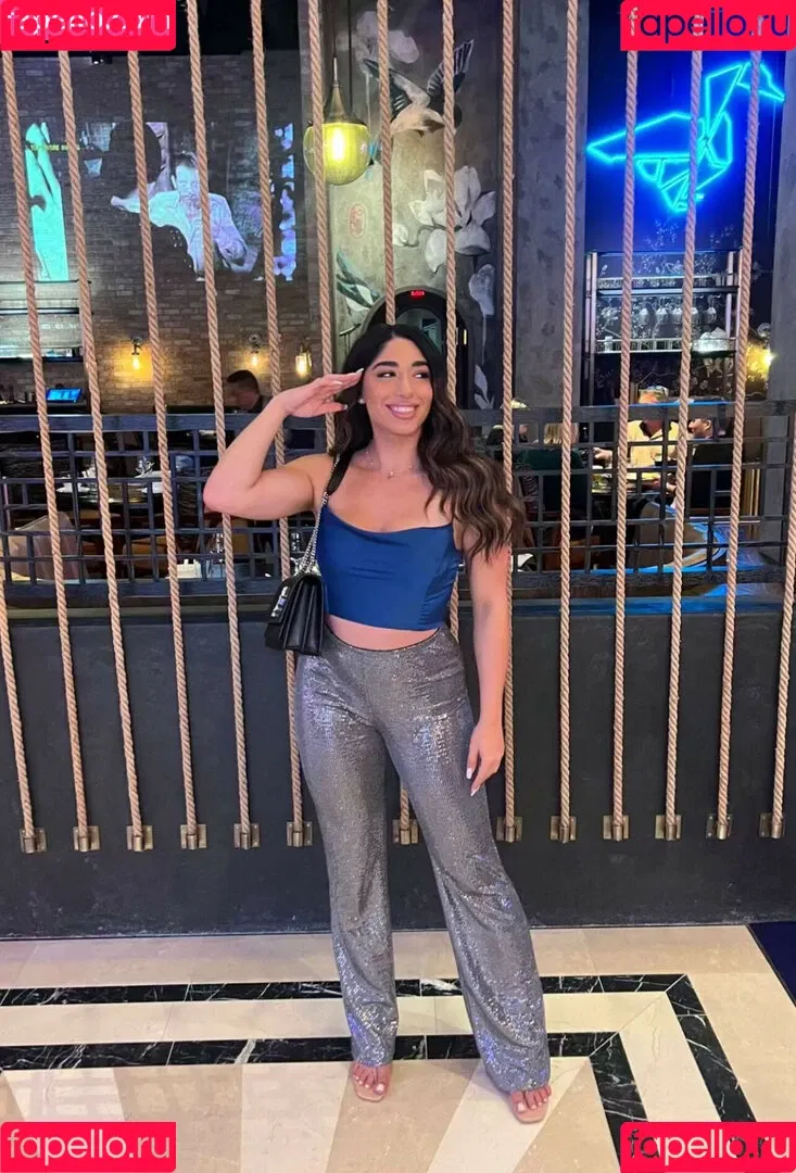 Mary Noura / marynouraa / princessjasmine3 Onlyfans Photo Gallery 