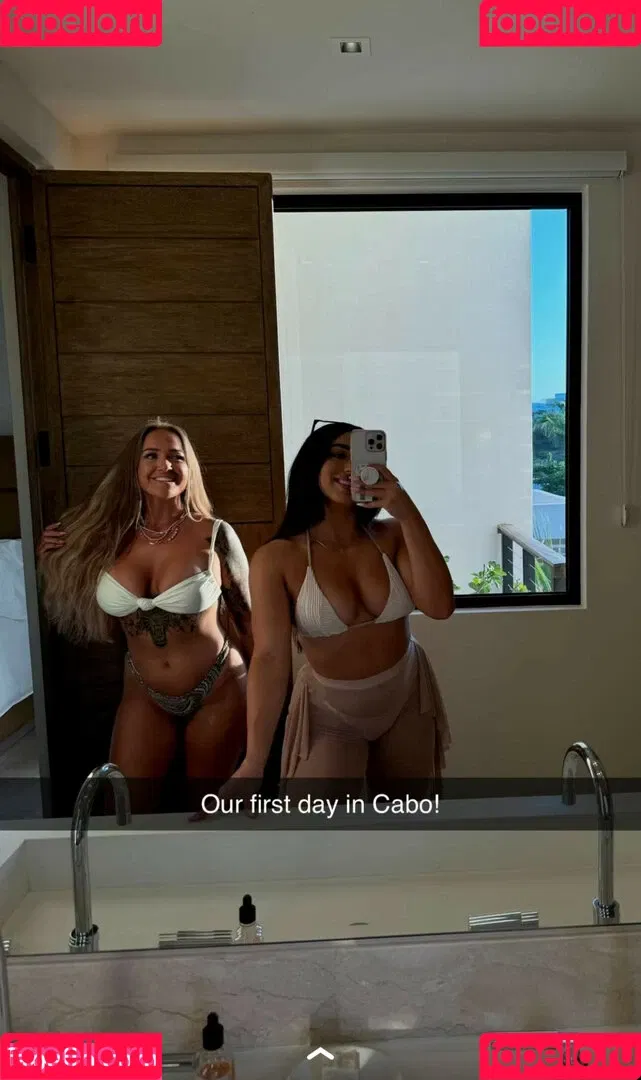 Mary Noura / marynouraa / princessjasmine3 Onlyfans Photo Gallery 