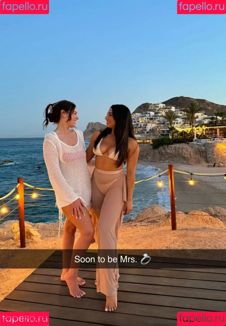 Mary Noura / marynouraa / princessjasmine3 Onlyfans Photo Gallery 