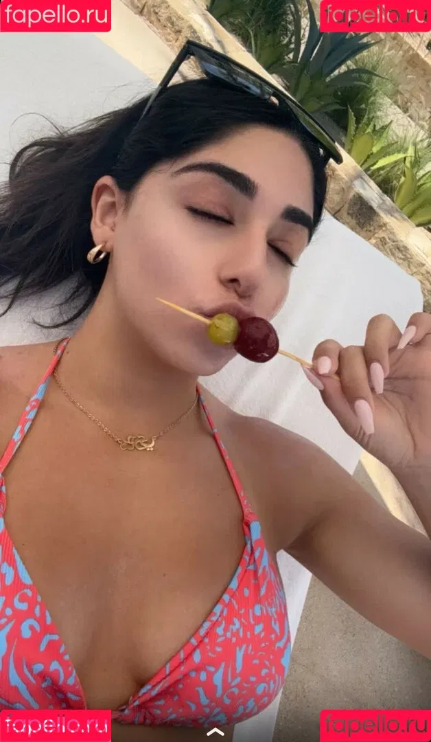 Mary Noura / marynouraa / princessjasmine3 Onlyfans Photo Gallery 