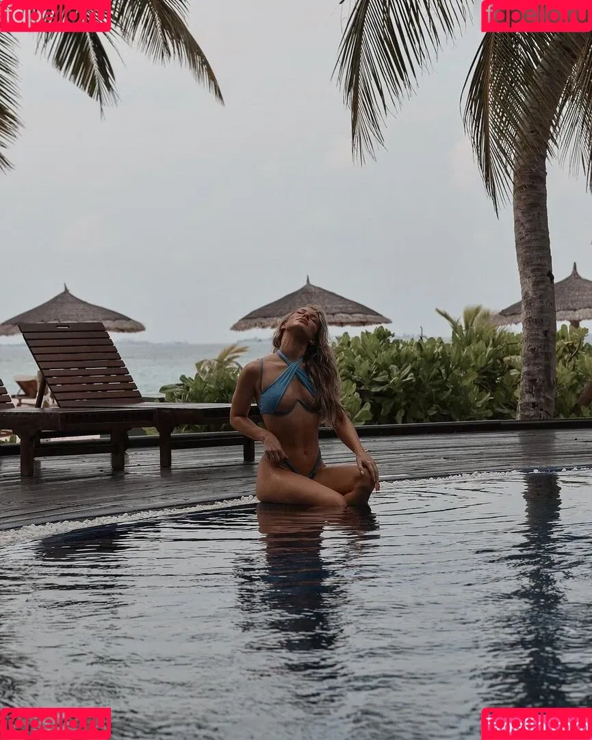 Stephanie Davis / stephaniedavis88 Onlyfans Photo Gallery 
