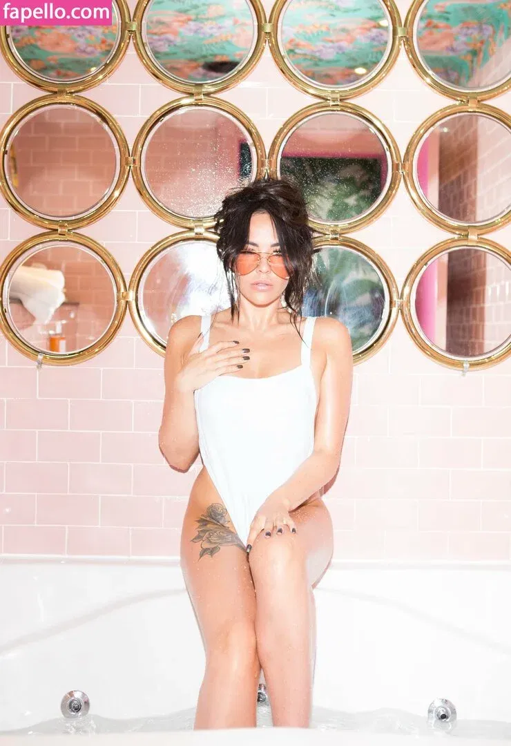 Stephanie Davis / stephaniedavis88 Onlyfans Photo Gallery 