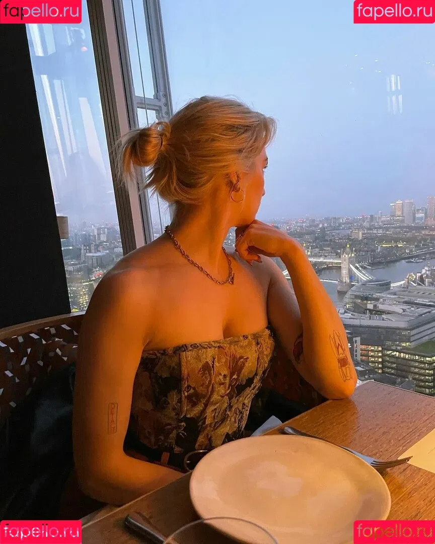 Courtney Miller / co_mill / pikagurlx / typicalvlogs Onlyfans Photo Gallery 