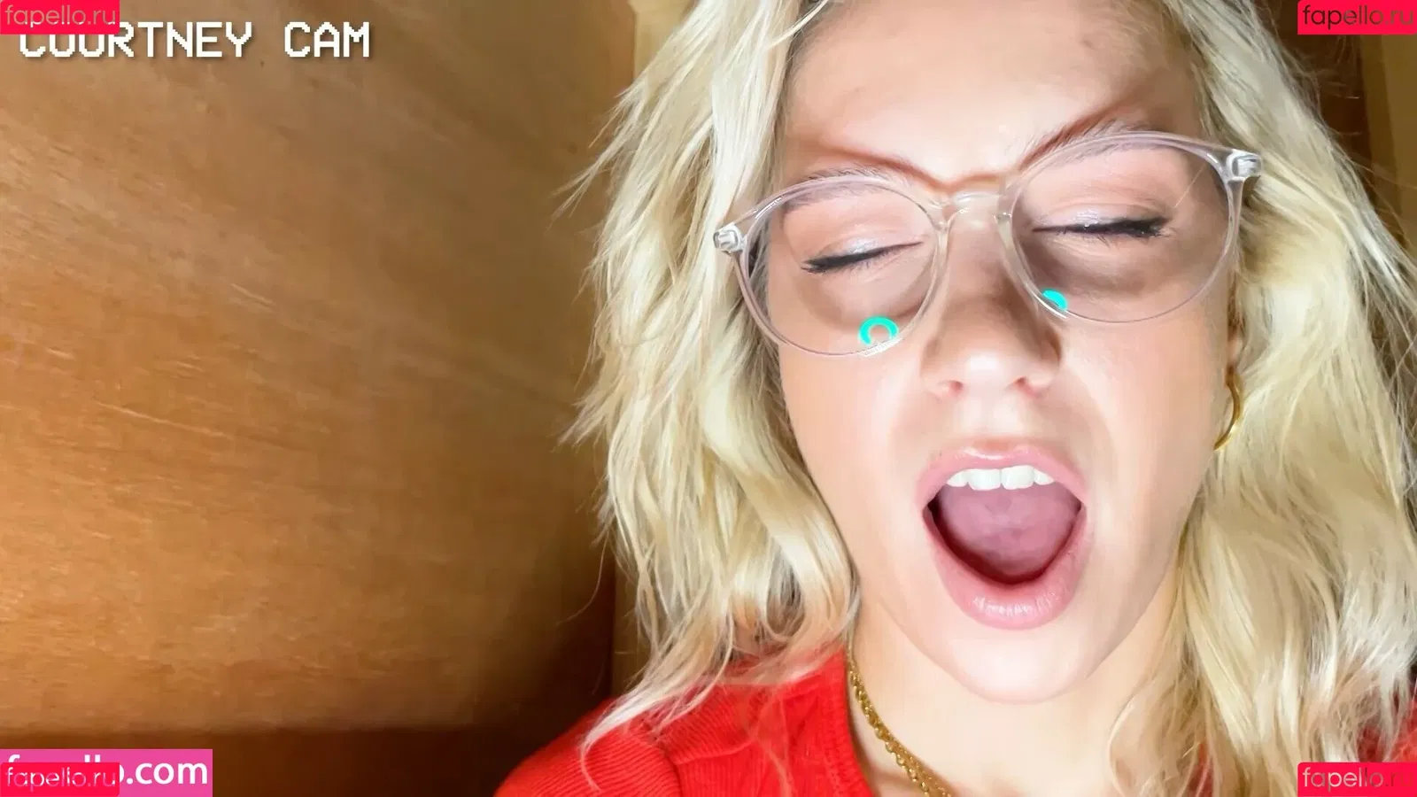 Courtney Miller / co_mill / pikagurlx / typicalvlogs Onlyfans Photo Gallery 