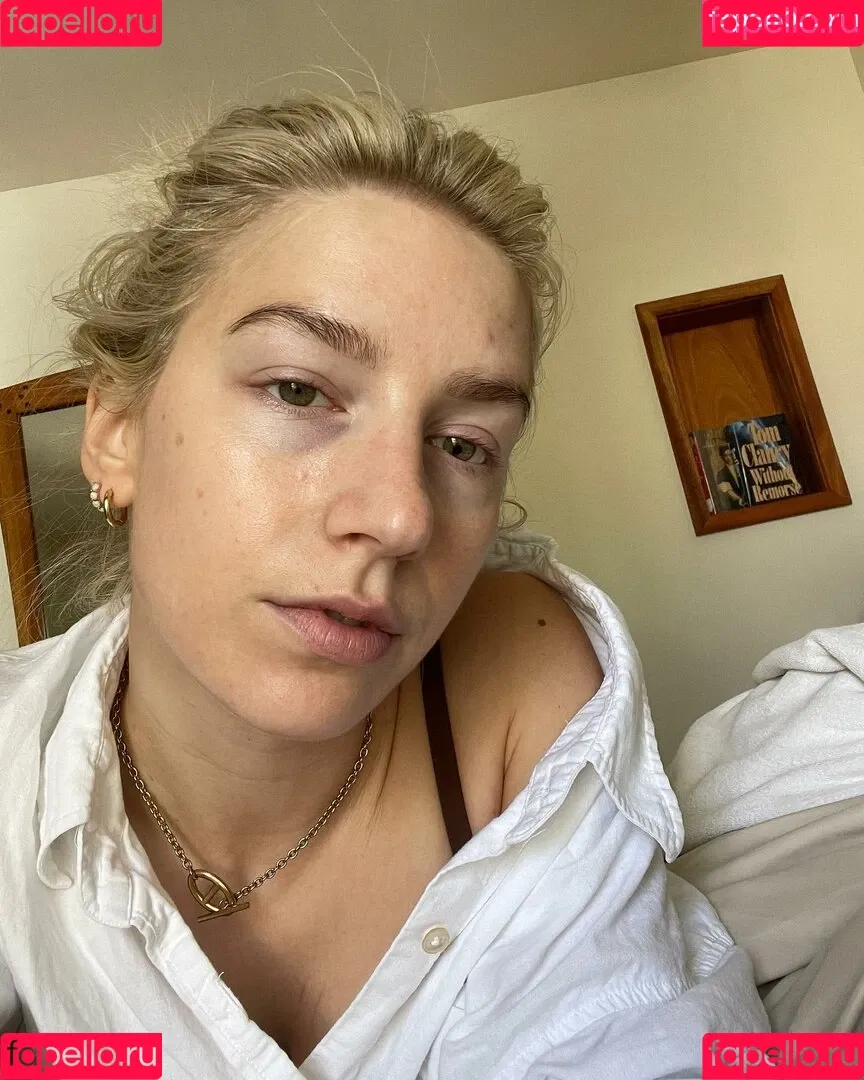 Courtney Miller / co_mill / pikagurlx / typicalvlogs Onlyfans Photo Gallery 