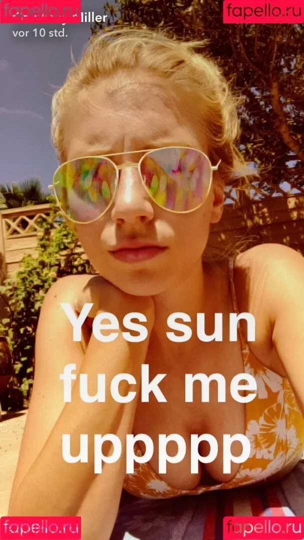 Courtney Miller / co_mill / pikagurlx / typicalvlogs Onlyfans Photo Gallery 