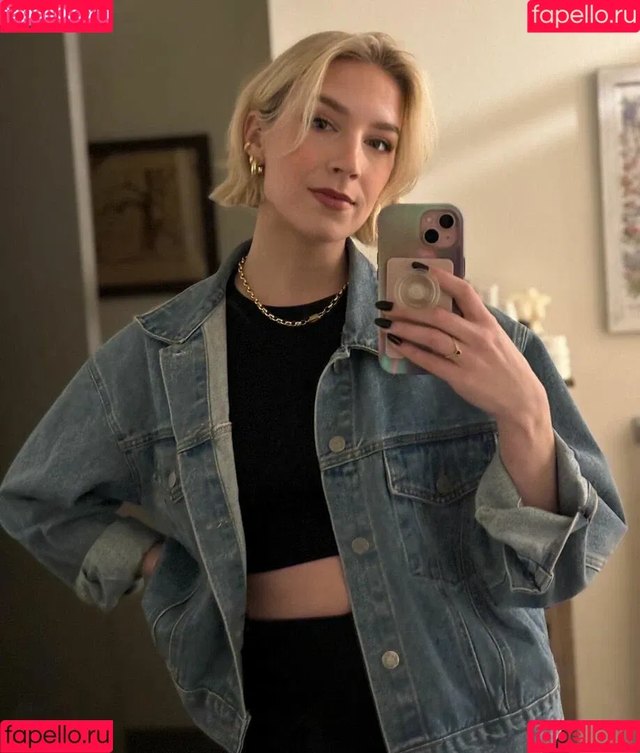 Courtney Miller / co_mill / pikagurlx / typicalvlogs Onlyfans Photo Gallery 