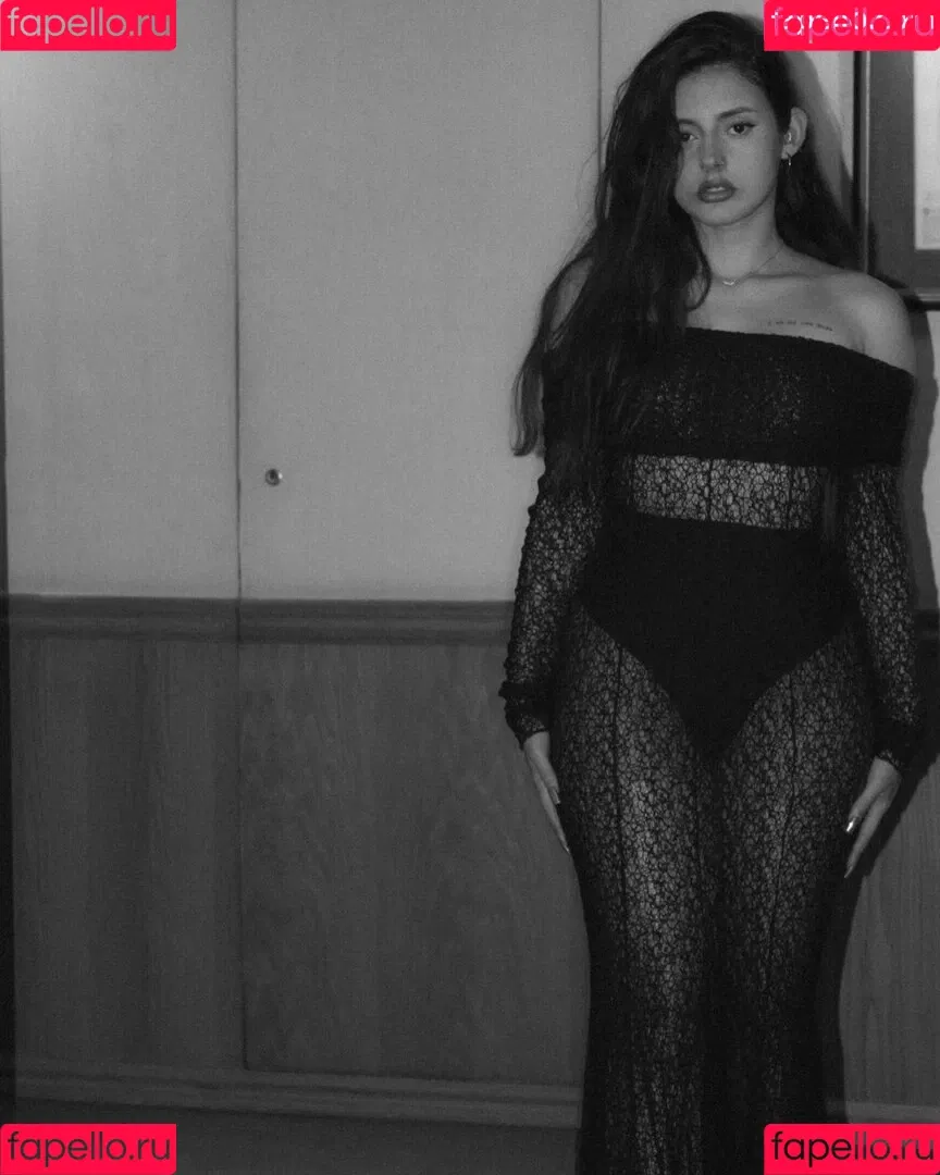 Courtney Miller / co_mill / pikagurlx / typicalvlogs Onlyfans Photo Gallery 