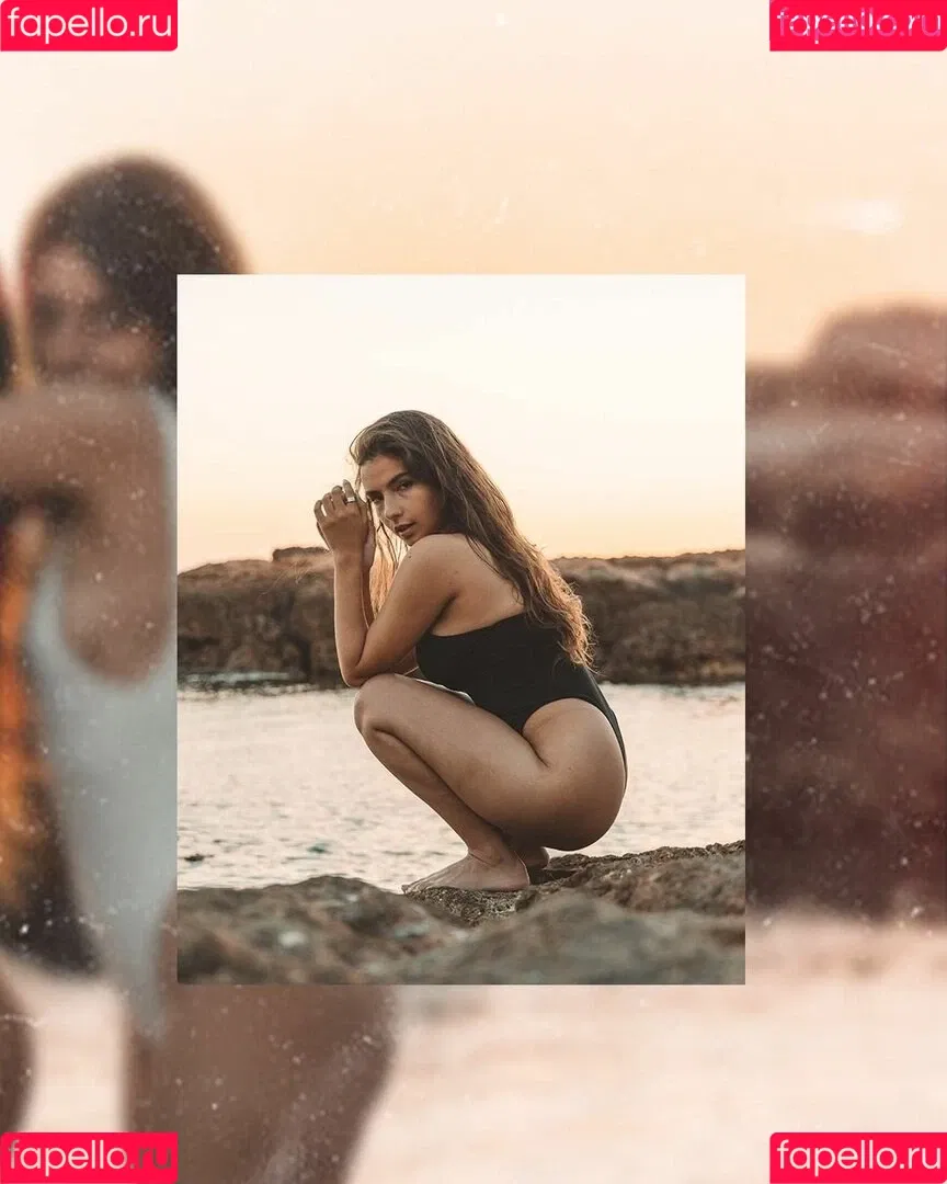 Courtney Miller / co_mill / pikagurlx / typicalvlogs Onlyfans Photo Gallery 