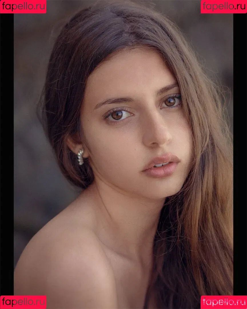 Courtney Miller / co_mill / pikagurlx / typicalvlogs Onlyfans Photo Gallery 