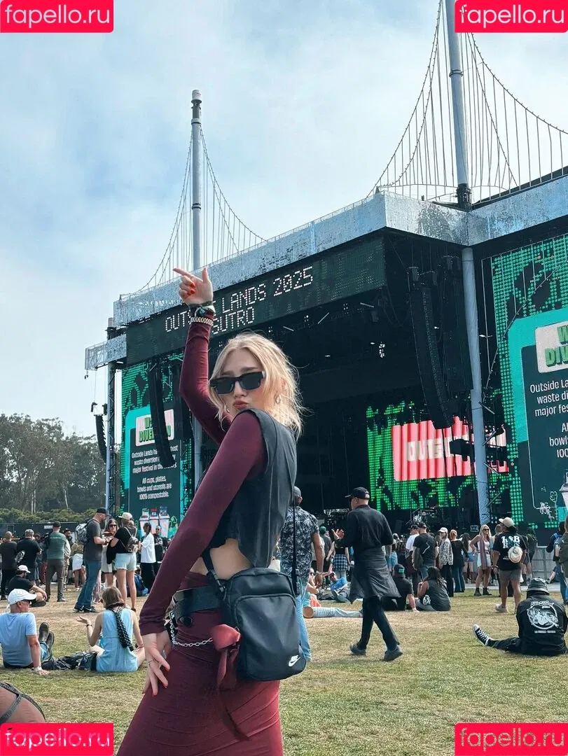 Courtney Miller / co_mill / pikagurlx / typicalvlogs Onlyfans Photo Gallery 