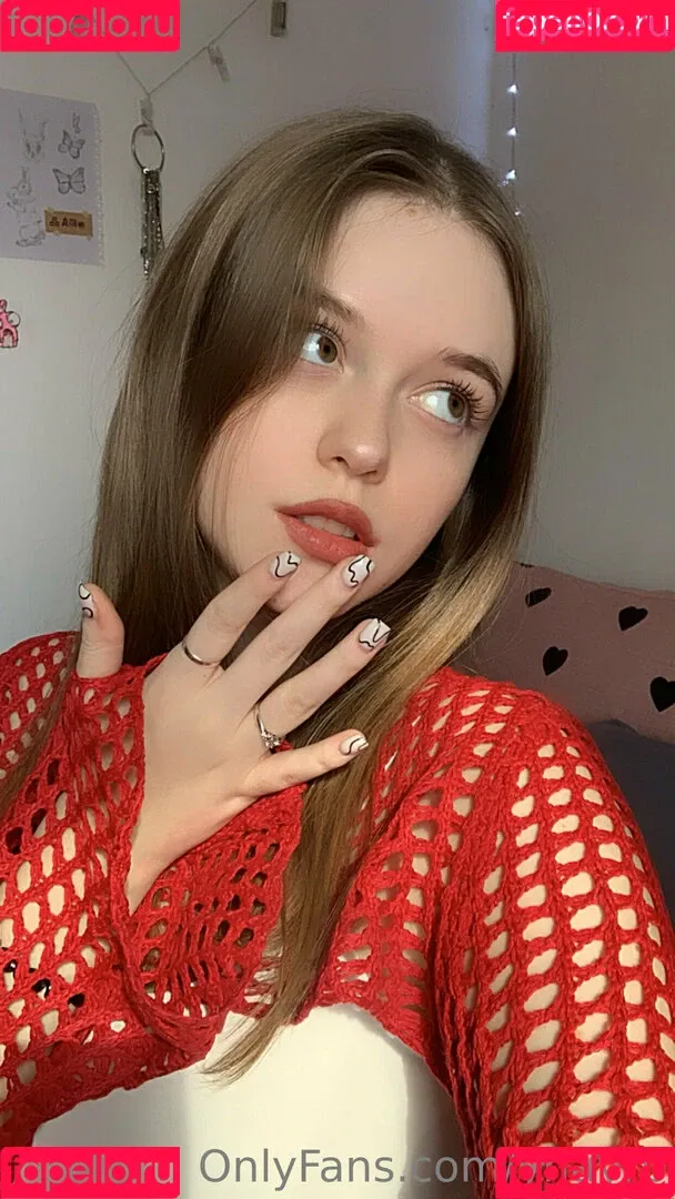 littlemissyanx / ynayrp Onlyfans Photo Gallery 