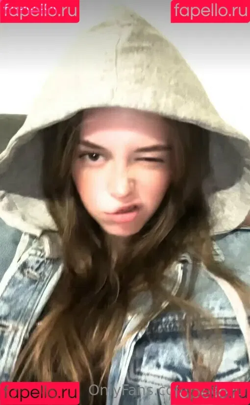 littlemissyanx / ynayrp Onlyfans Photo Gallery 