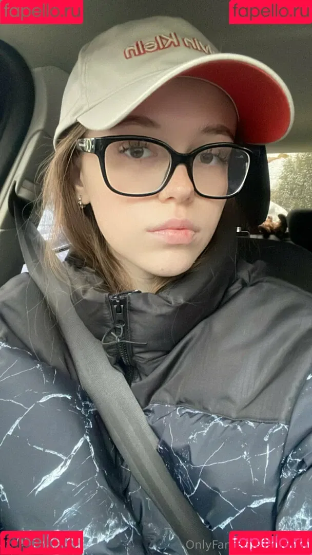 littlemissyanx / ynayrp Onlyfans Photo Gallery 