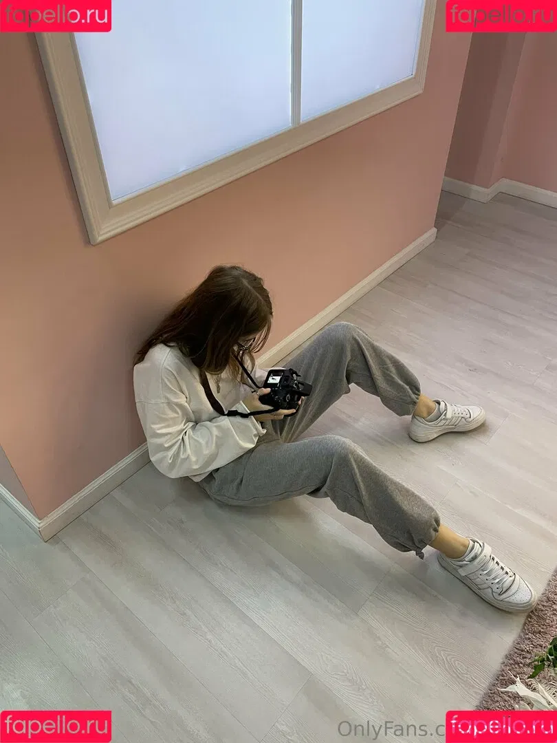 littlemissyanx / ynayrp Onlyfans Photo Gallery 