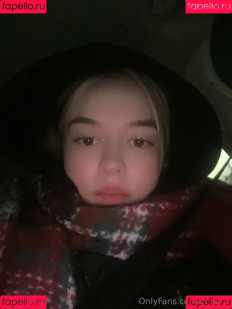 littlemissyanx / ynayrp Onlyfans Photo Gallery 
