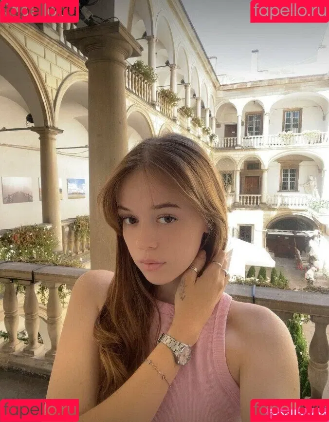 littlemissyanx / ynayrp Onlyfans Photo Gallery 