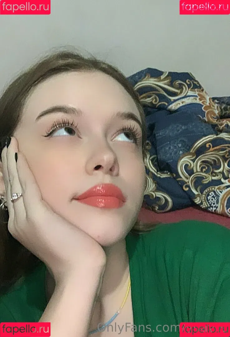 littlemissyanx / ynayrp Onlyfans Photo Gallery 