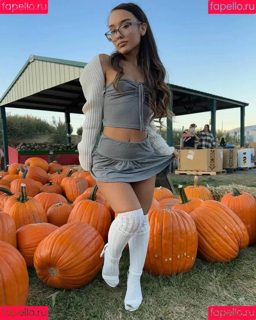 Alahnaly / Alahnalyreal Onlyfans Photo Gallery 