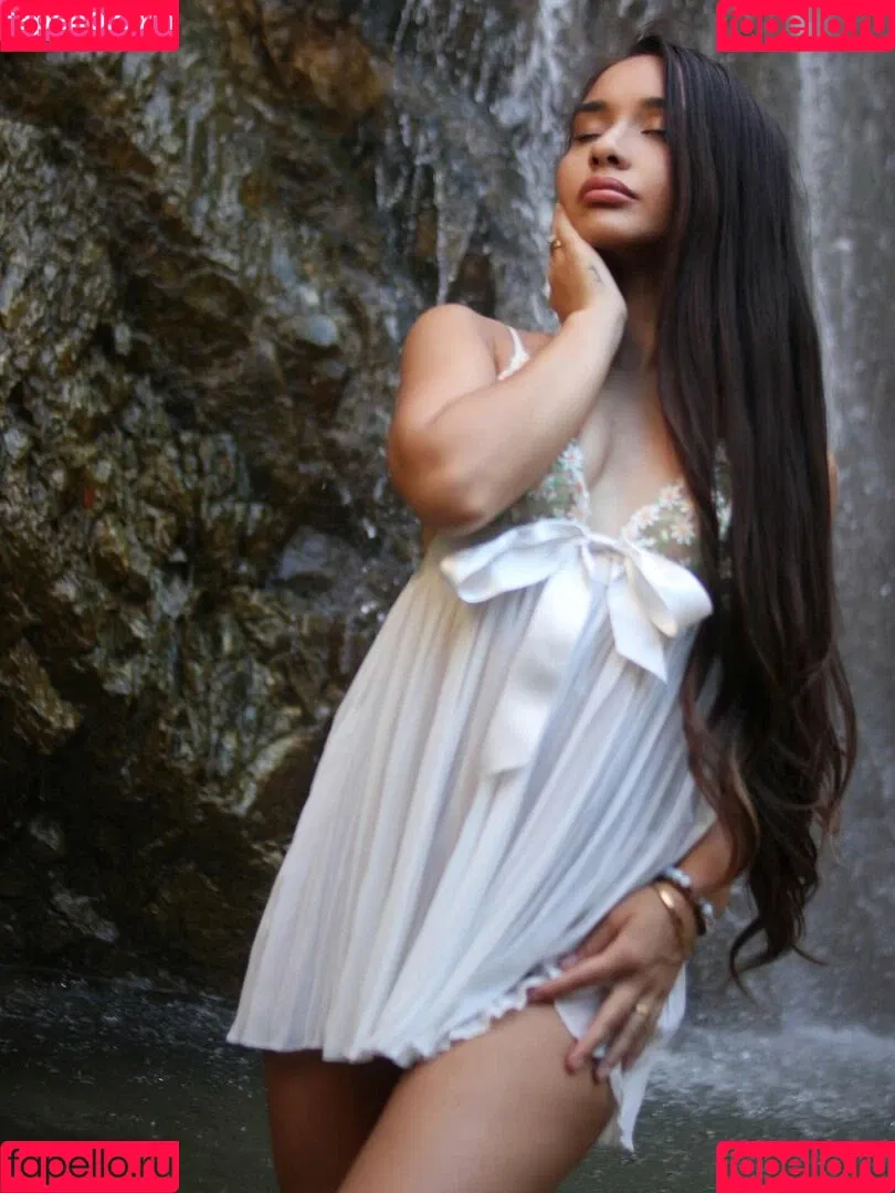 Alahnaly / Alahnalyreal Onlyfans Photo Gallery 