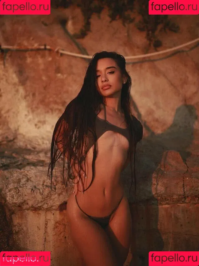 Alahnaly / Alahnalyreal Onlyfans Photo Gallery 