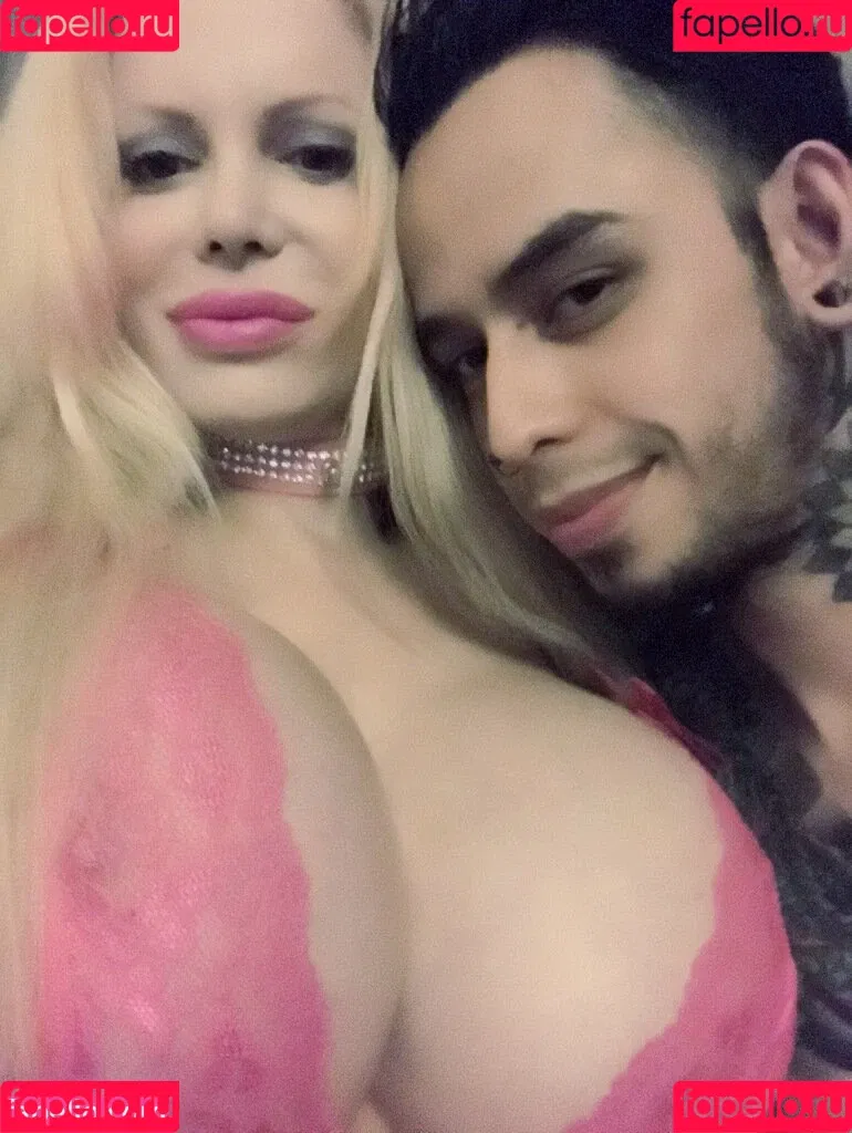 Sabrina Sabrok / sabrinasabrokreal Onlyfans Photo Gallery 