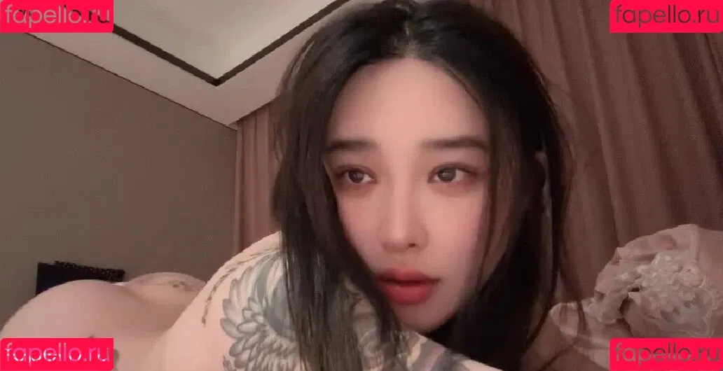 Hitomi Songyuxin / Lindsay78690789 / i_am_hitomi_1994 / songyuxinhitomi Onlyfans Photo Gallery 