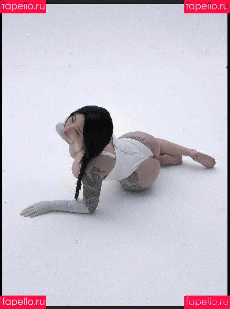 Hitomi Songyuxin / Lindsay78690789 / i_am_hitomi_1994 / songyuxinhitomi Onlyfans Photo Gallery 