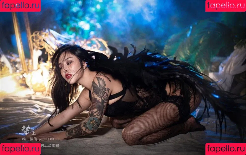 Hitomi Songyuxin / Lindsay78690789 / i_am_hitomi_1994 / songyuxinhitomi Onlyfans Photo Gallery 