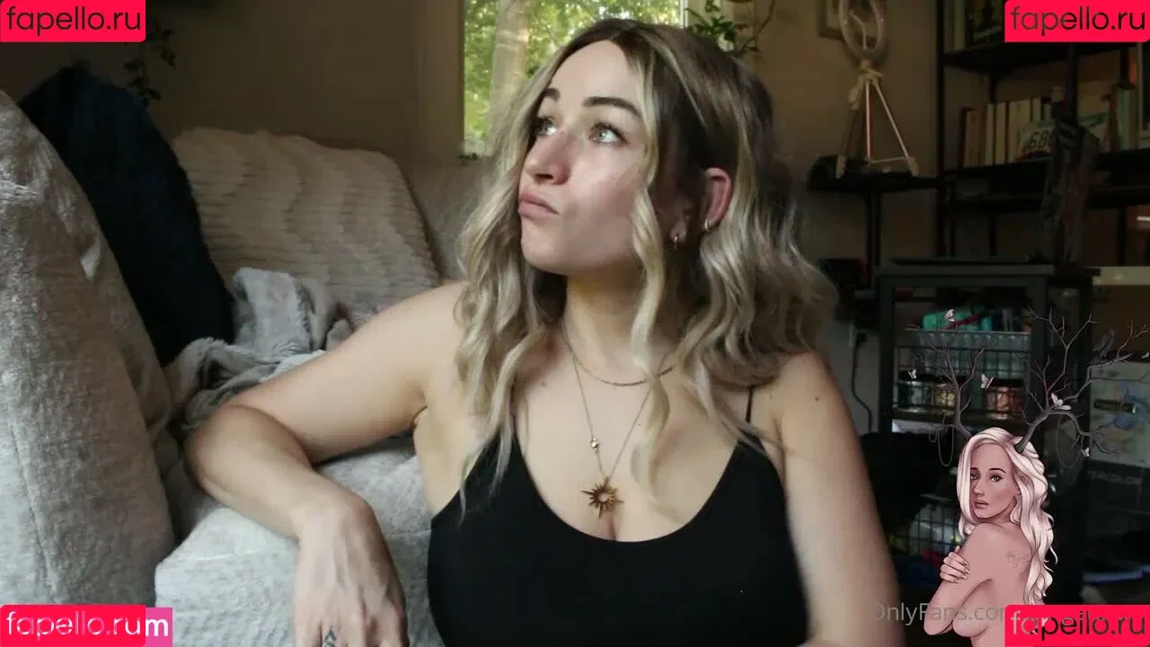 AuroraXoxo / KingAuraTV / xoxo.auroraxoxo Onlyfans Photo Gallery 