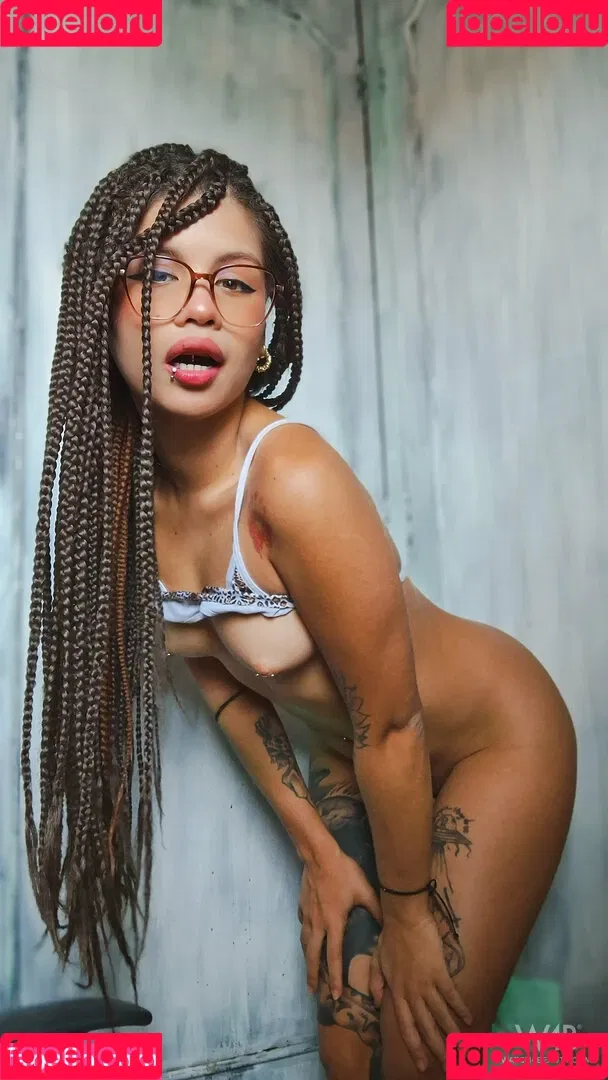 Baph Ley / Lilith Baph / Sophia Haywar / baphometlilith / theycalledherlilith Onlyfans Photo Gallery 