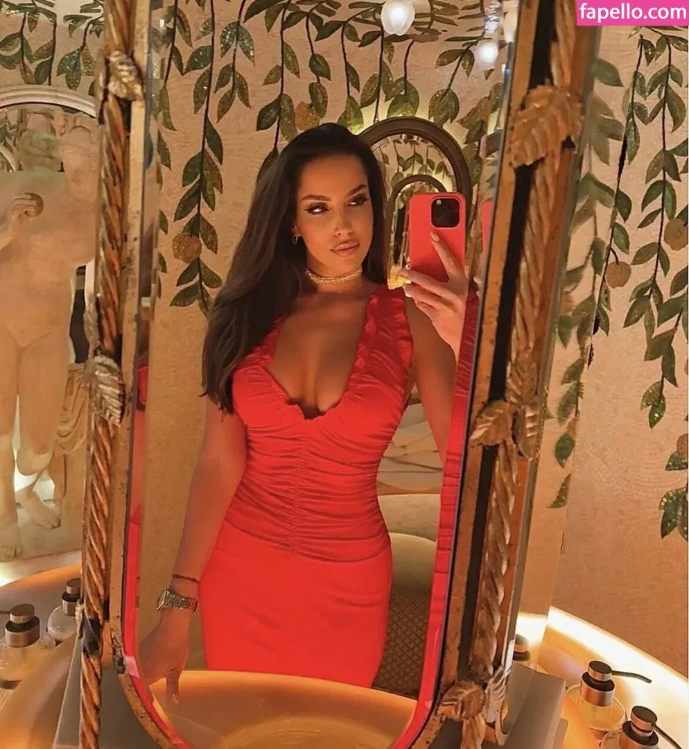 Simona Leskovska / simileskovska Onlyfans Photo Gallery 