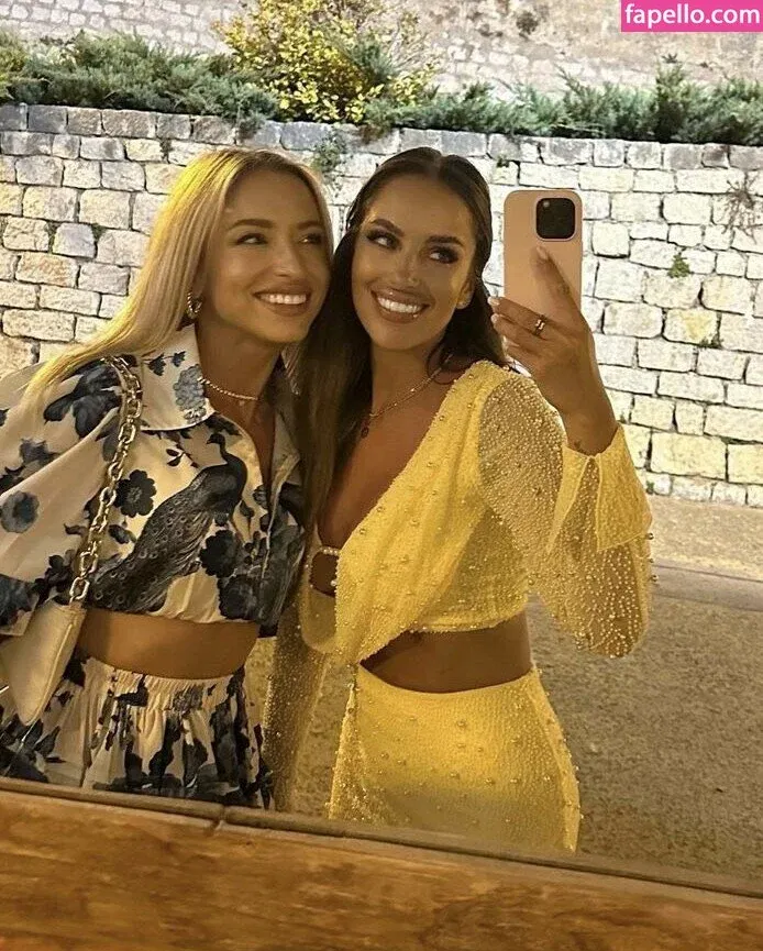 Simona Leskovska / simileskovska Onlyfans Photo Gallery 