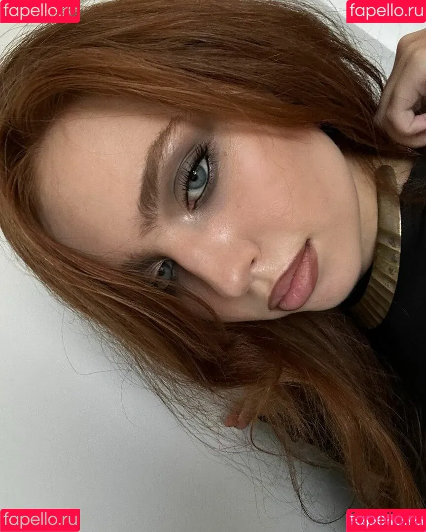 Renata Ri / Renatarii / renata_ri / renatarrii Onlyfans Photo Gallery 