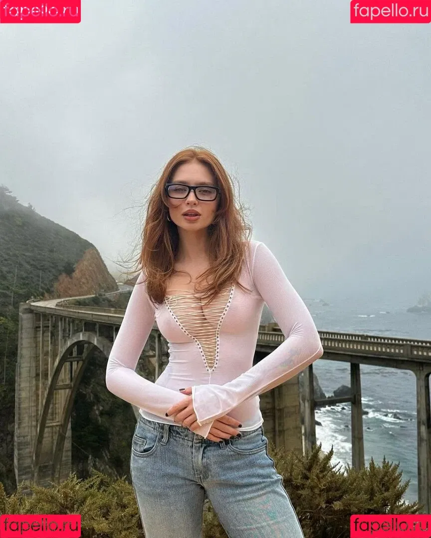 Renata Ri / Renatarii / renata_ri / renatarrii Onlyfans Photo Gallery 