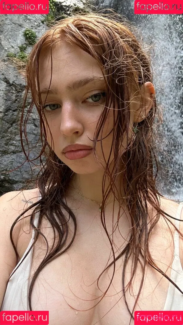 Renata Ri / Renatarii / renata_ri / renatarrii Onlyfans Photo Gallery 