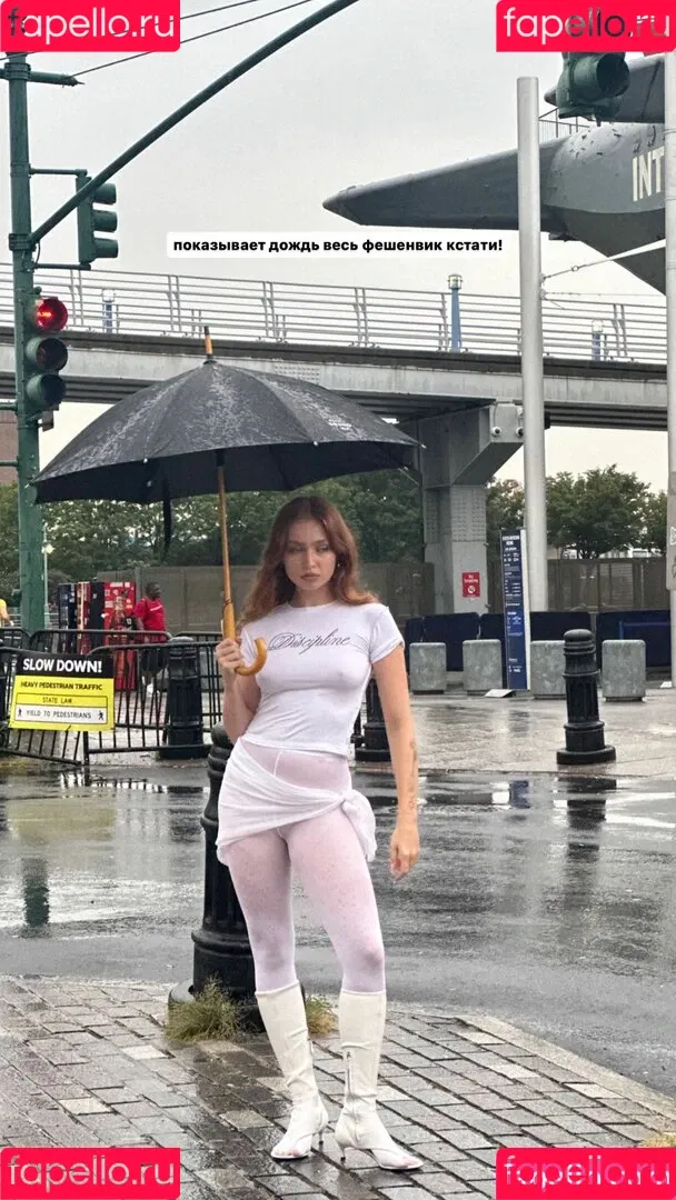 Renata Ri / Renatarii / renata_ri / renatarrii Onlyfans Photo Gallery 