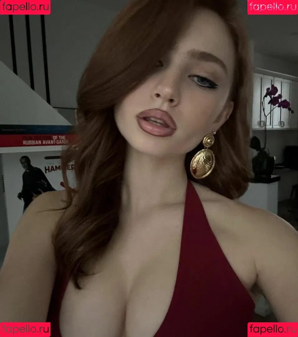 Renata Ri / Renatarii / renata_ri / renatarrii Onlyfans Photo Gallery 