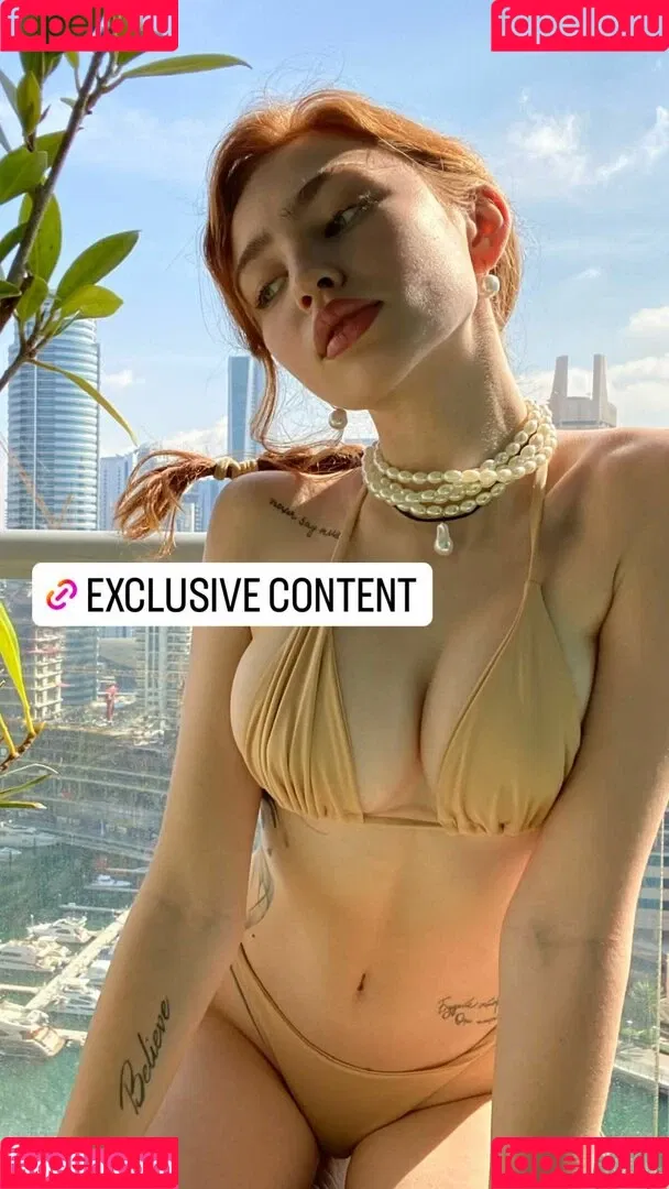 Renata Ri / Renatarii / renata_ri / renatarrii Onlyfans Photo Gallery 