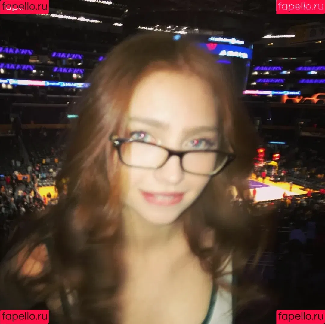 Renata Ri / Renatarii / renata_ri / renatarrii Onlyfans Photo Gallery 