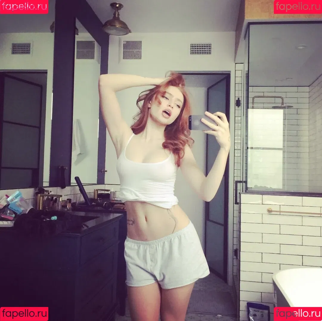 Renata Ri / Renatarii / renata_ri / renatarrii Onlyfans Photo Gallery 
