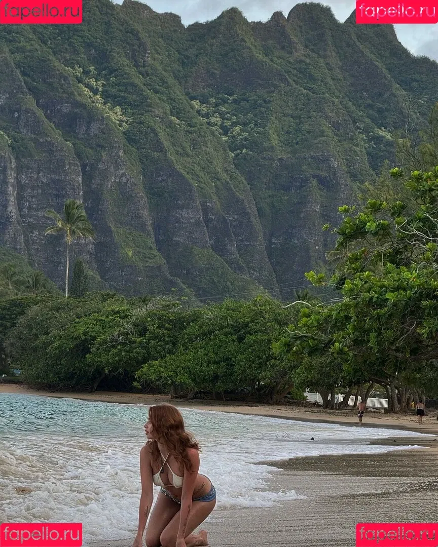 Renata Ri / Renatarii / renata_ri / renatarrii Onlyfans Photo Gallery 