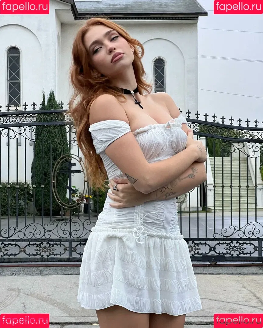 Renata Ri / Renatarii / renata_ri / renatarrii Onlyfans Photo Gallery 