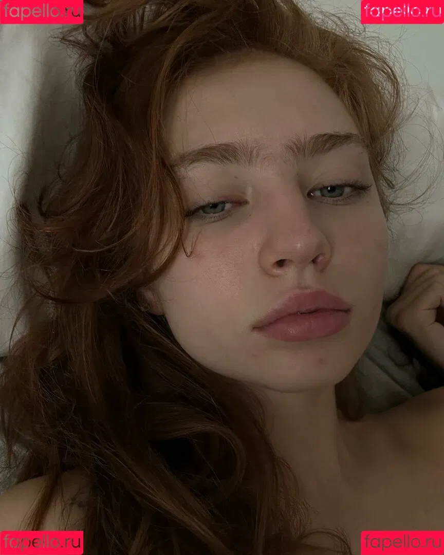 Renata Ri / Renatarii / renata_ri / renatarrii Onlyfans Photo Gallery 