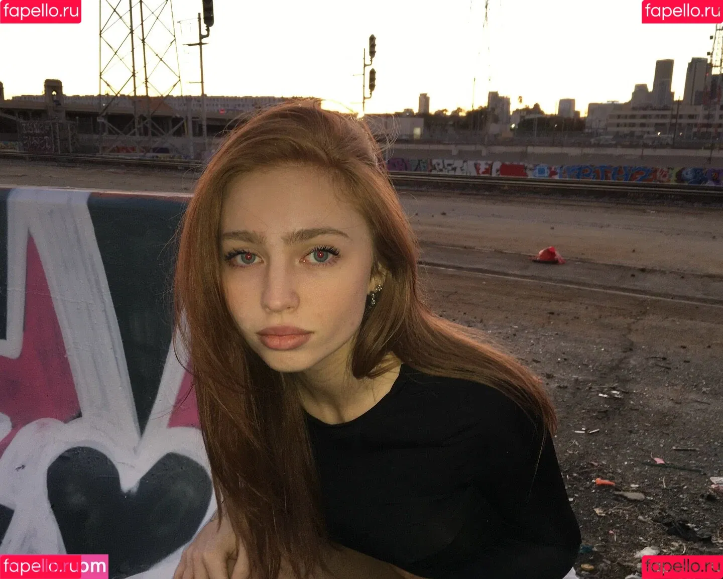 Renata Ri / Renatarii / renata_ri / renatarrii Onlyfans Photo Gallery 