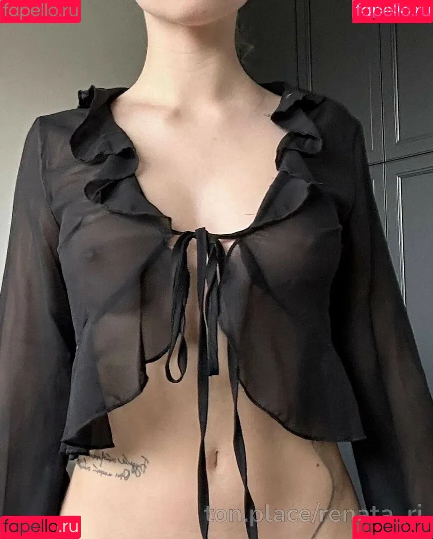 Renata Ri / Renatarii / renata_ri / renatarrii Onlyfans Photo Gallery 