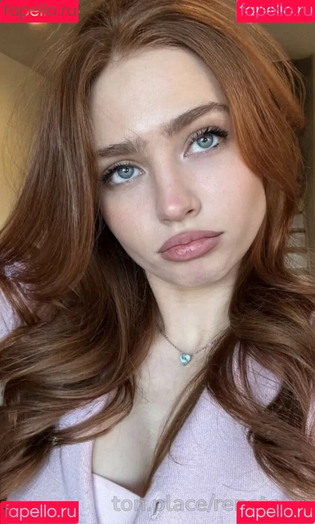 Renata Ri / Renatarii / renata_ri / renatarrii Onlyfans Photo Gallery 