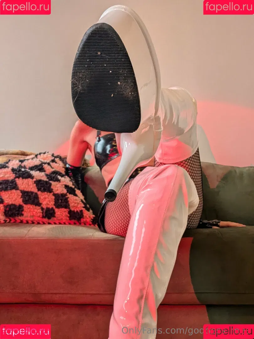 goddess_rhea / goddess_rhea__ Onlyfans Photo Gallery 