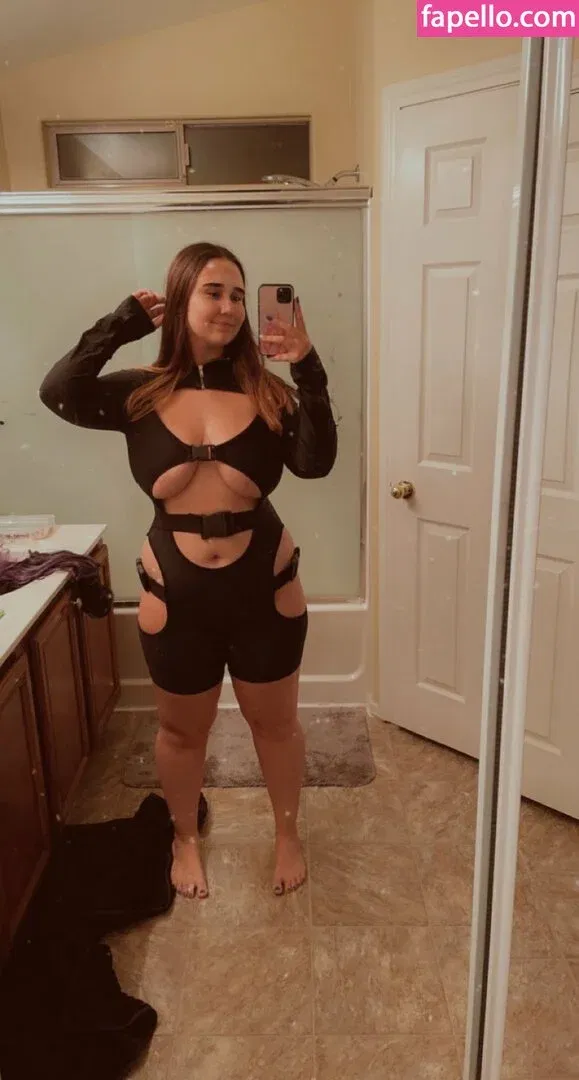 goddess_rhea / goddess_rhea__ Onlyfans Photo Gallery 