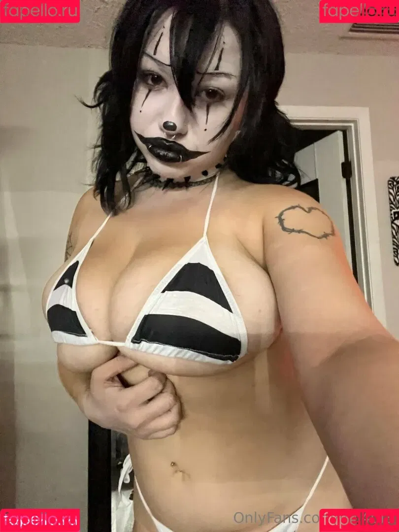 bbabydollyy / v0l4til3 Onlyfans Photo Gallery 
